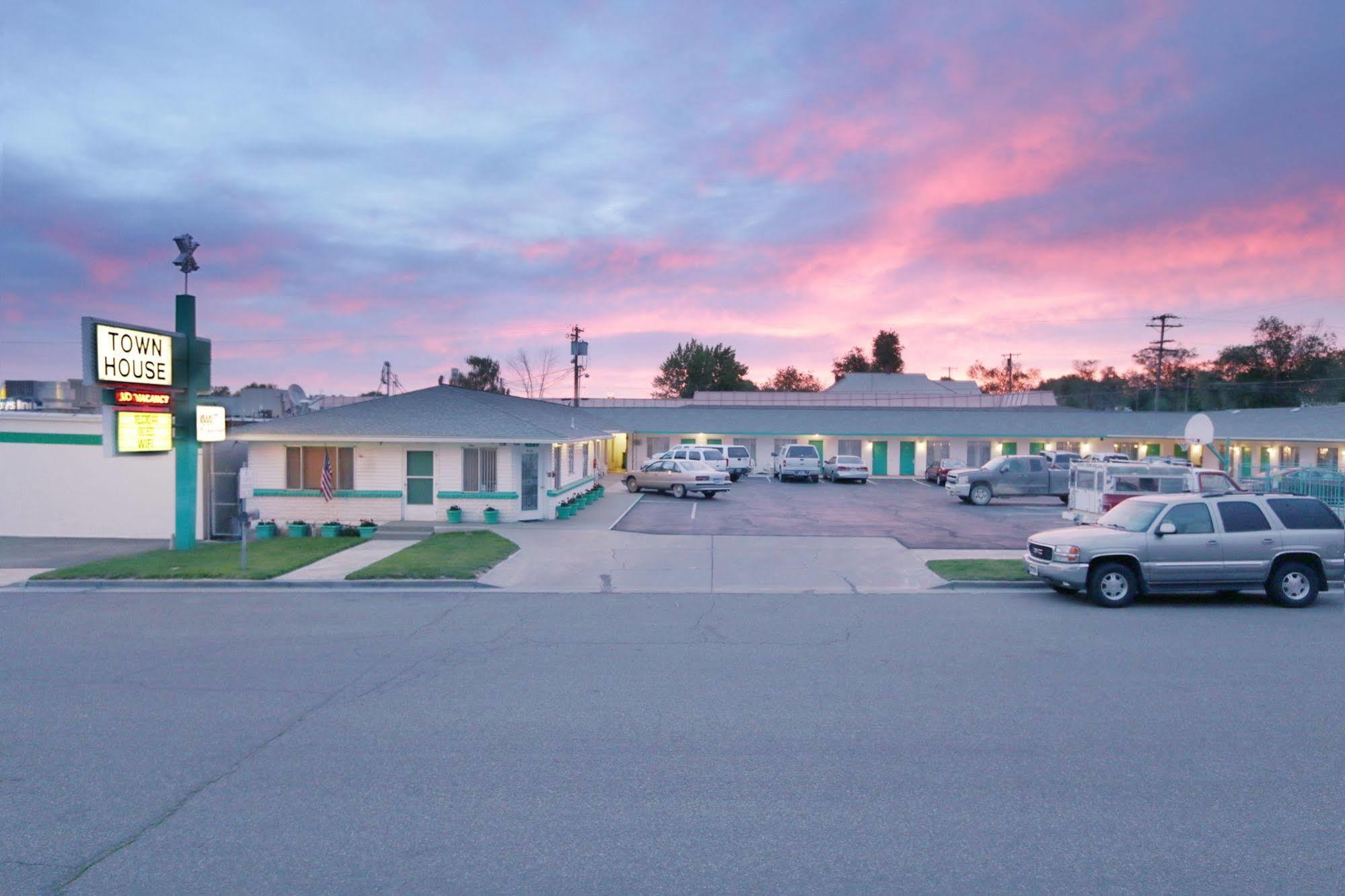 Town House Motel Winnemucca Exterior foto